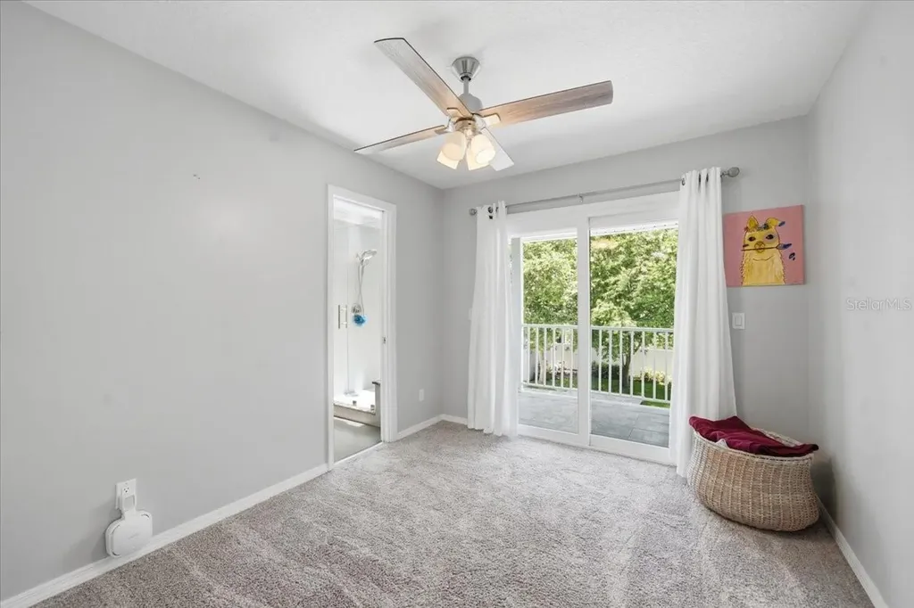 13101 Burnes Lake Drive Tampa FL 33612