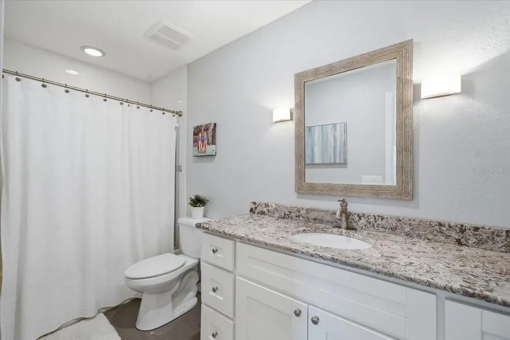 13101 Burnes Lake Drive Tampa FL 33612