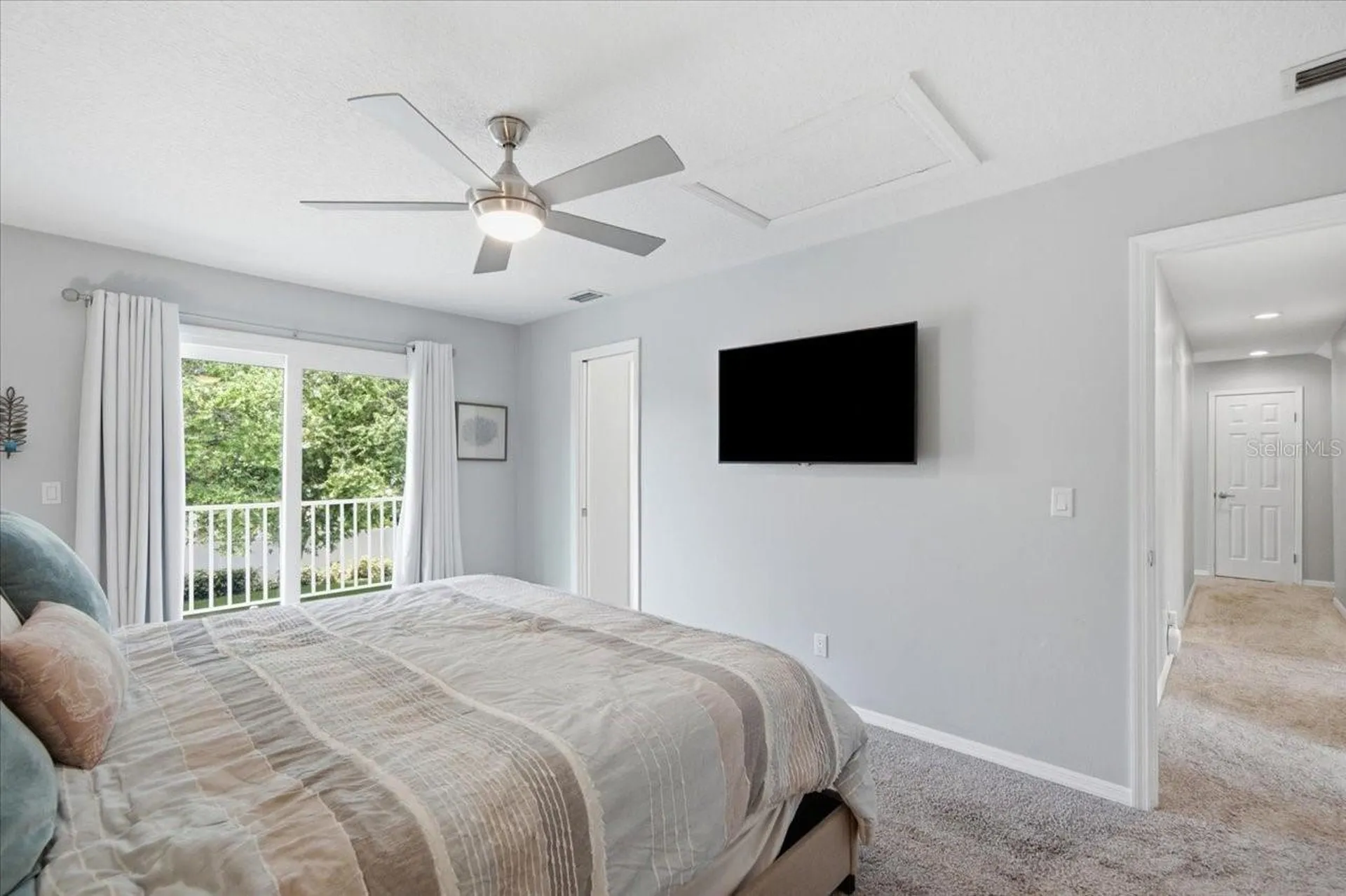 13101 Burnes Lake Drive Tampa FL 33612