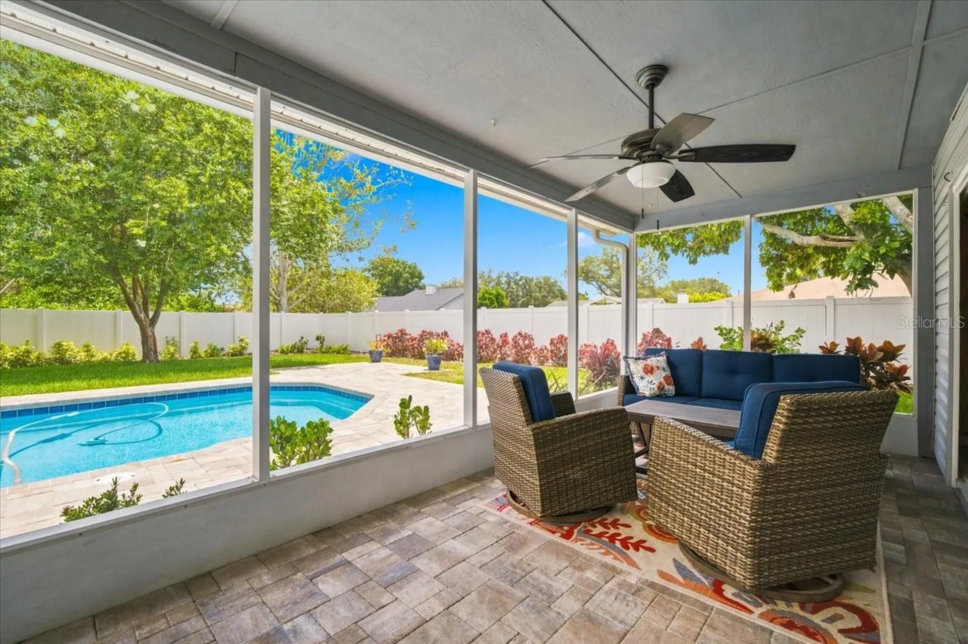 13101 Burnes Lake Drive Tampa FL 33612