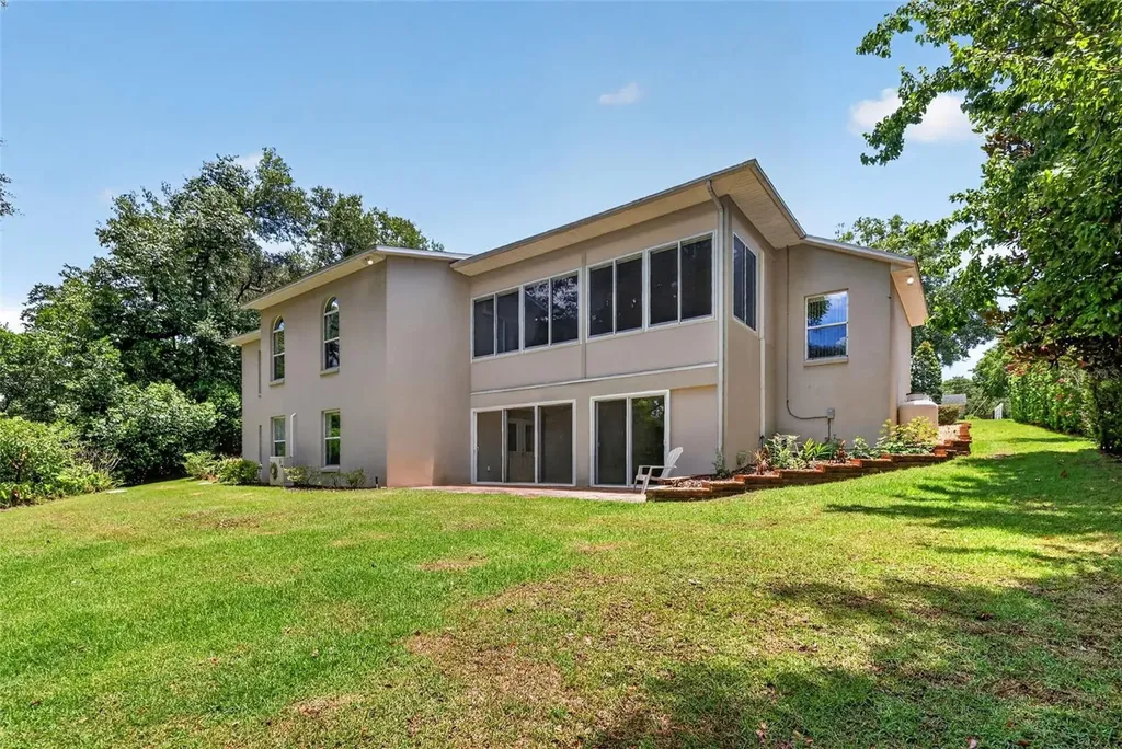 705 Hilltop Court Mount Dora FL 32757