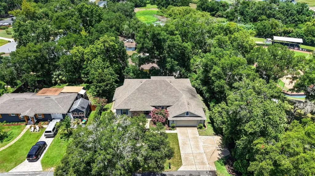 705 Hilltop Court Mount Dora FL 32757