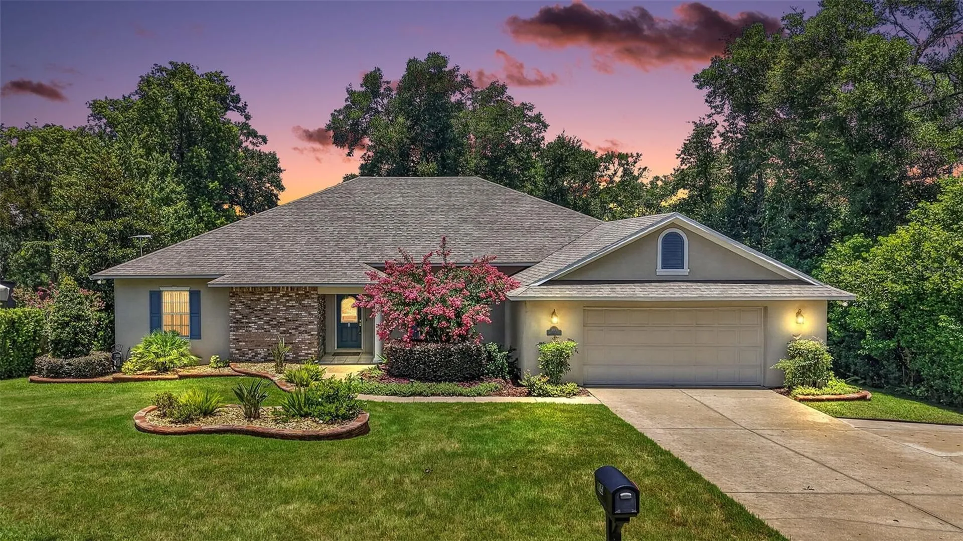 705 Hilltop Court Mount Dora FL 32757