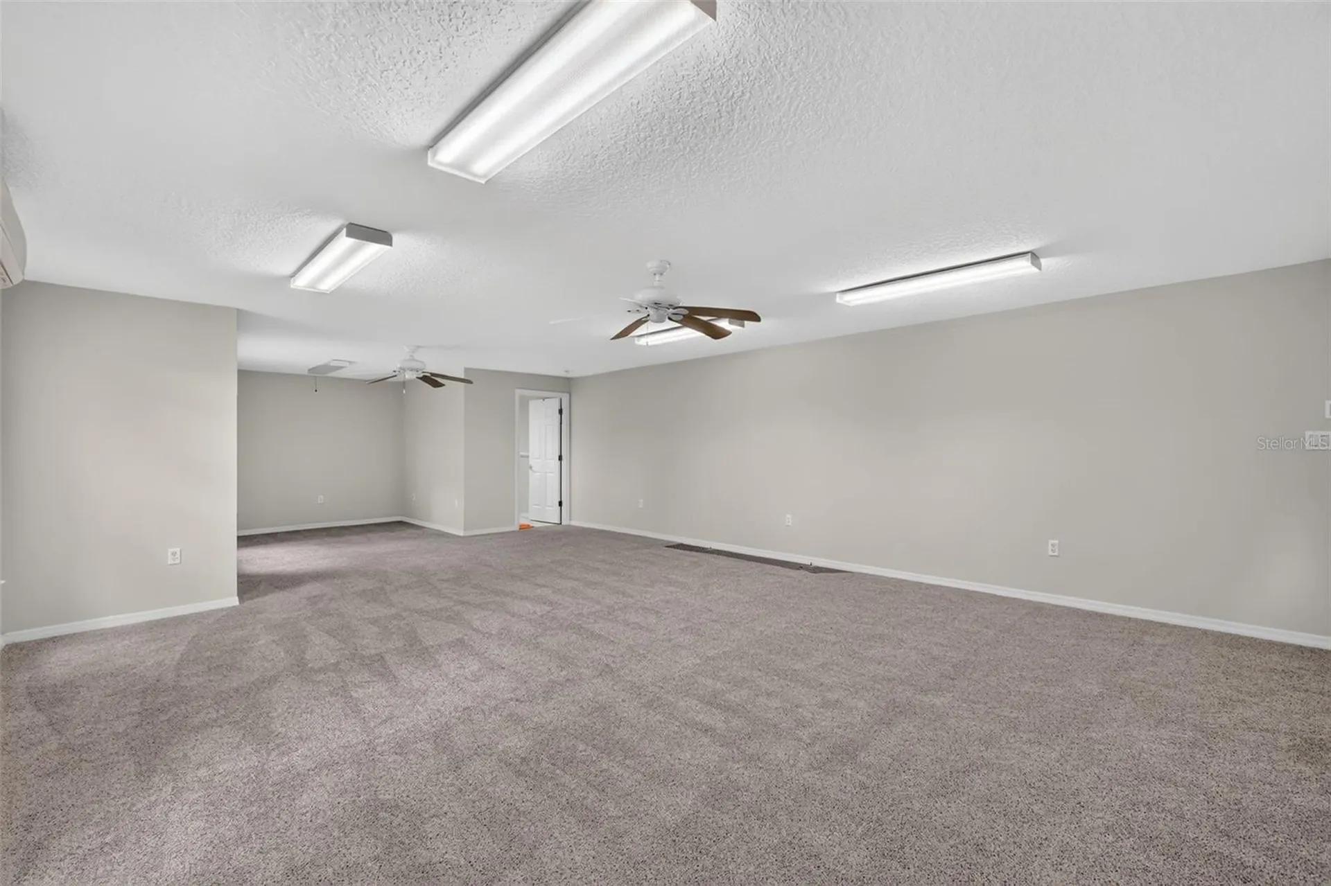 705 Hilltop Court Mount Dora FL 32757