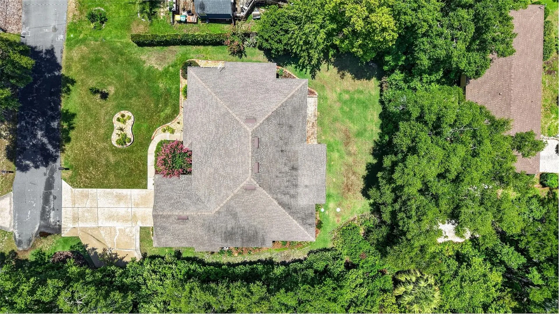 705 Hilltop Court Mount Dora FL 32757