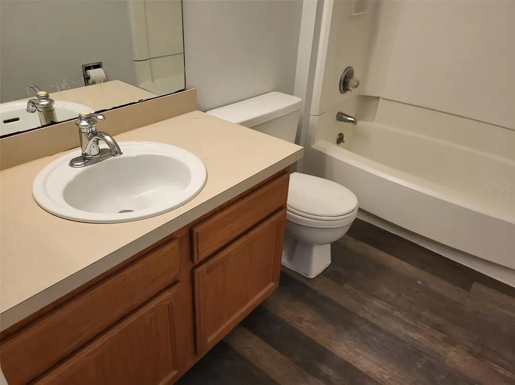 3727 SW 28th Terrace Gainesville FL 32608