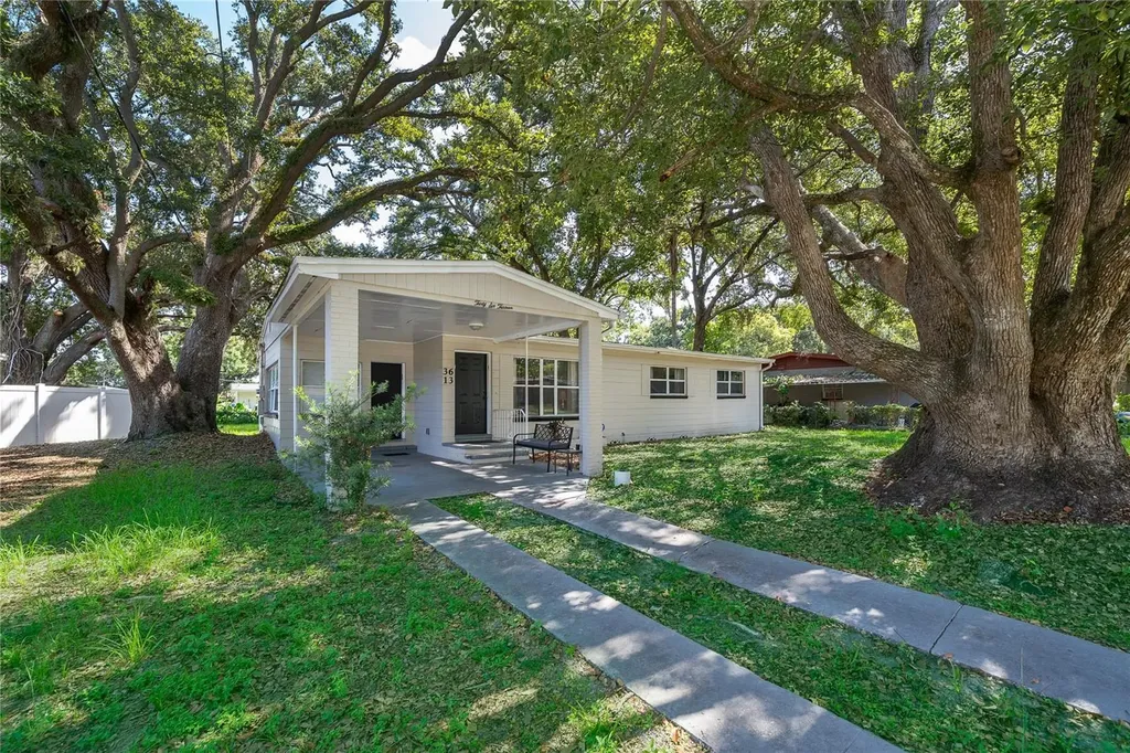 3613 Amigos Avenue Orlando FL 32808