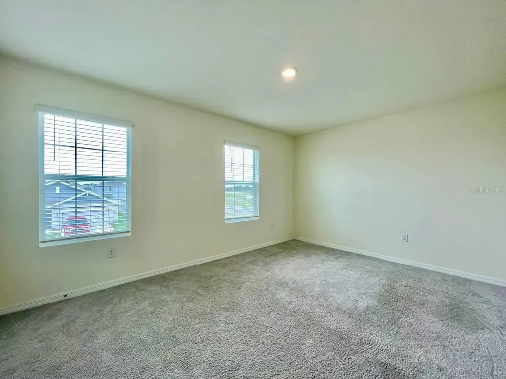 5520 Hollingworth Trail Wesley Chapel FL 33545