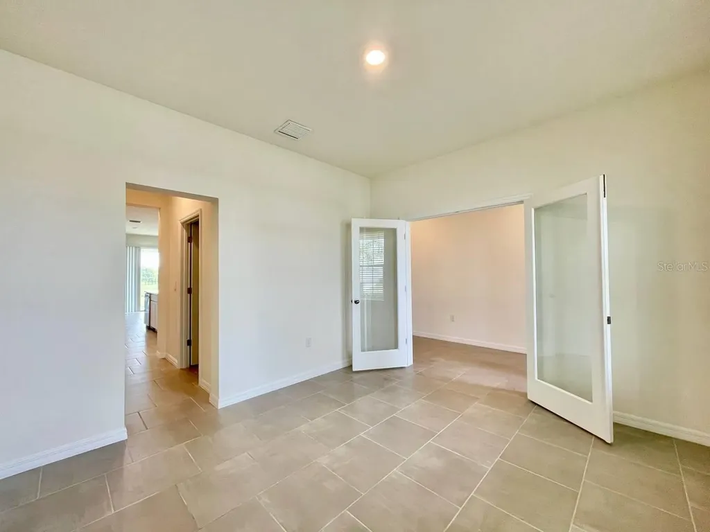 5520 Hollingworth Trail Wesley Chapel FL 33545
