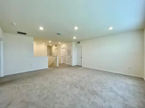 5520 Hollingworth Trail Wesley Chapel FL 33545