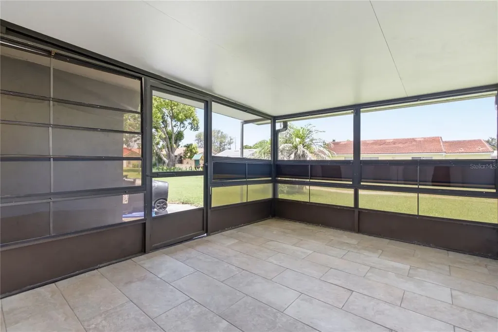 10455 Manassas Circle Orlando FL 32821