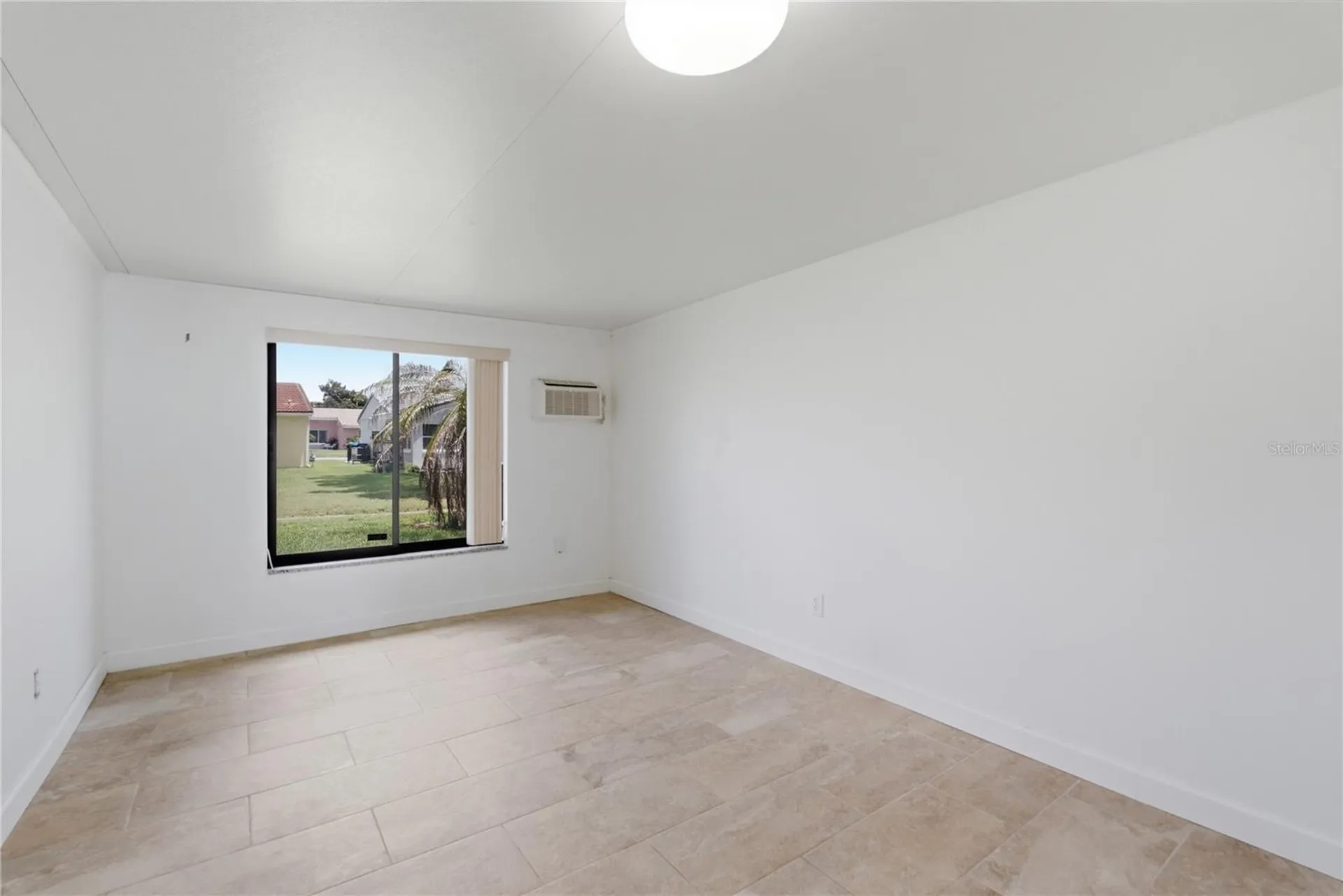 10455 Manassas Circle Orlando FL 32821