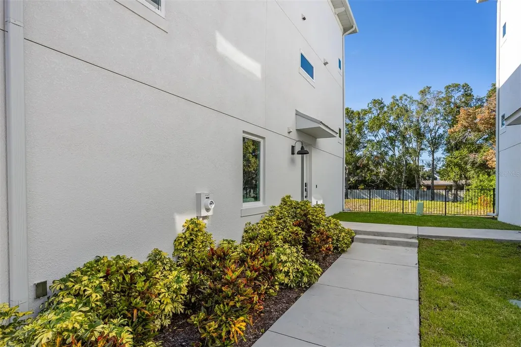 4722 Legacy Park Drive Tampa FL 33611