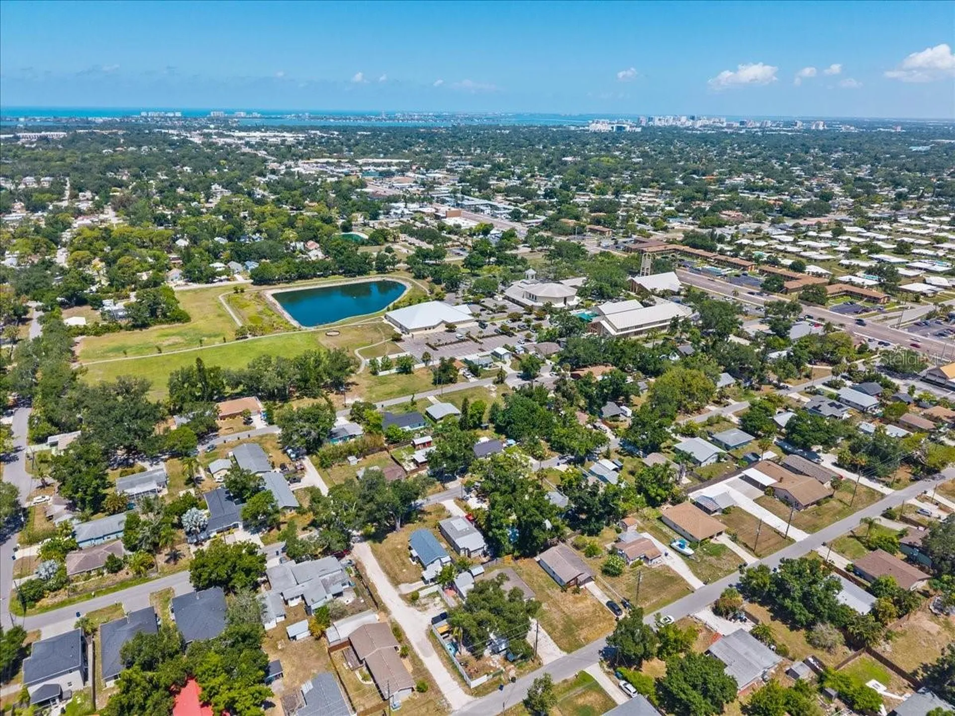 4050 Rockefeller Avenue Sarasota FL 34231