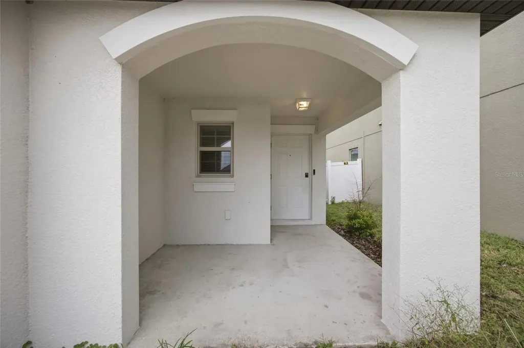 13351 Willow Bluestar Loop Riverview FL 33579