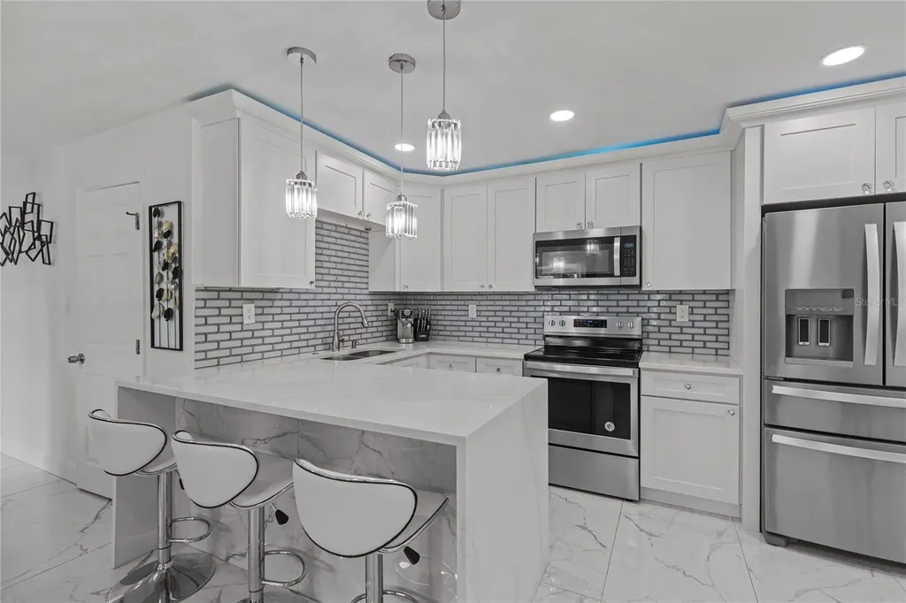 9581 49th Way N Pinellas Park FL 33782