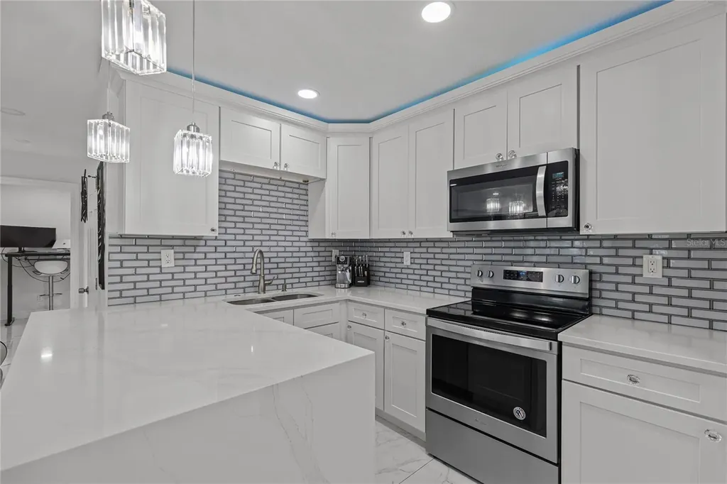 9581 49th Way N Pinellas Park FL 33782