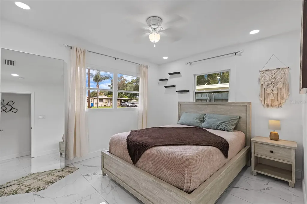 9581 49th Way N Pinellas Park FL 33782