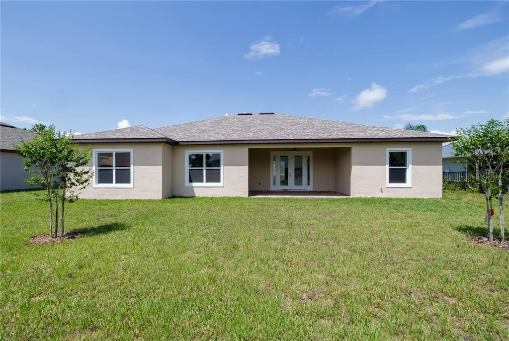 19 Francis Lane Palm Coast FL 32137