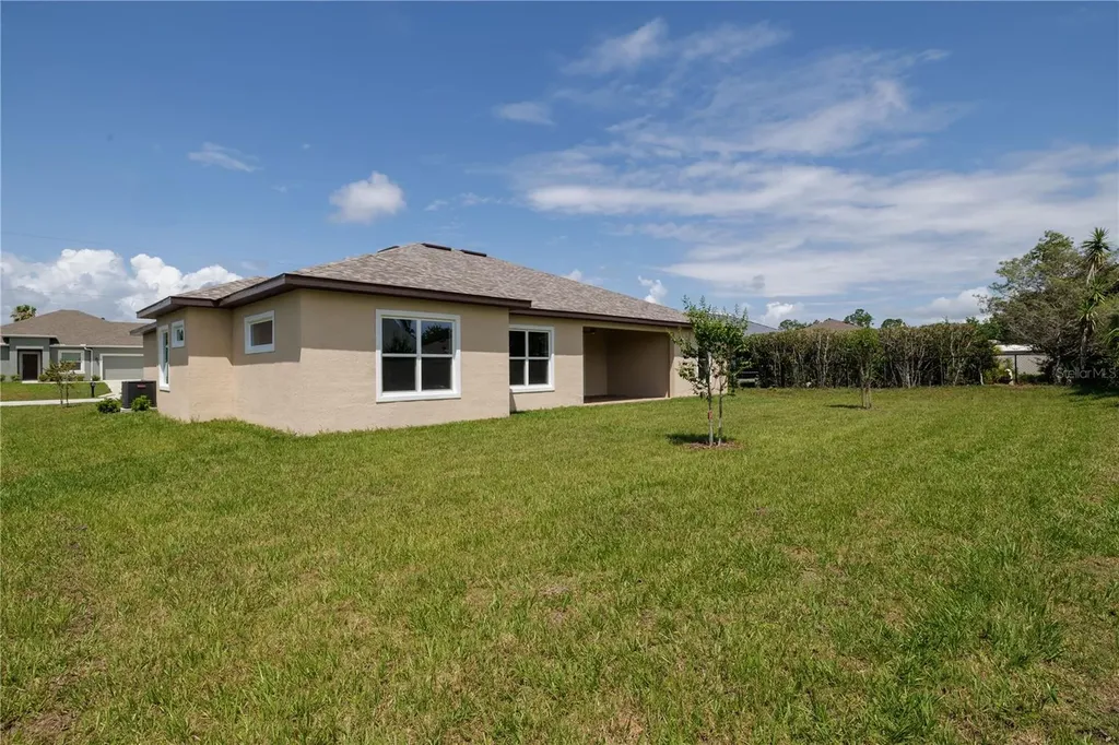 19 Francis Lane Palm Coast FL 32137