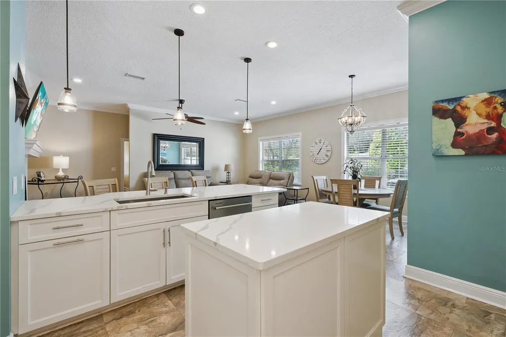 1215 Gray Court Eustis FL 32726