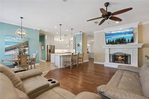 1215 Gray Court Eustis FL 32726
