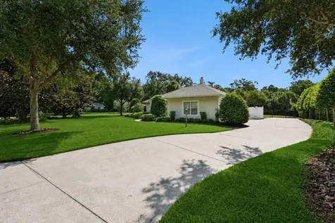 1215 Gray Court Eustis FL 32726