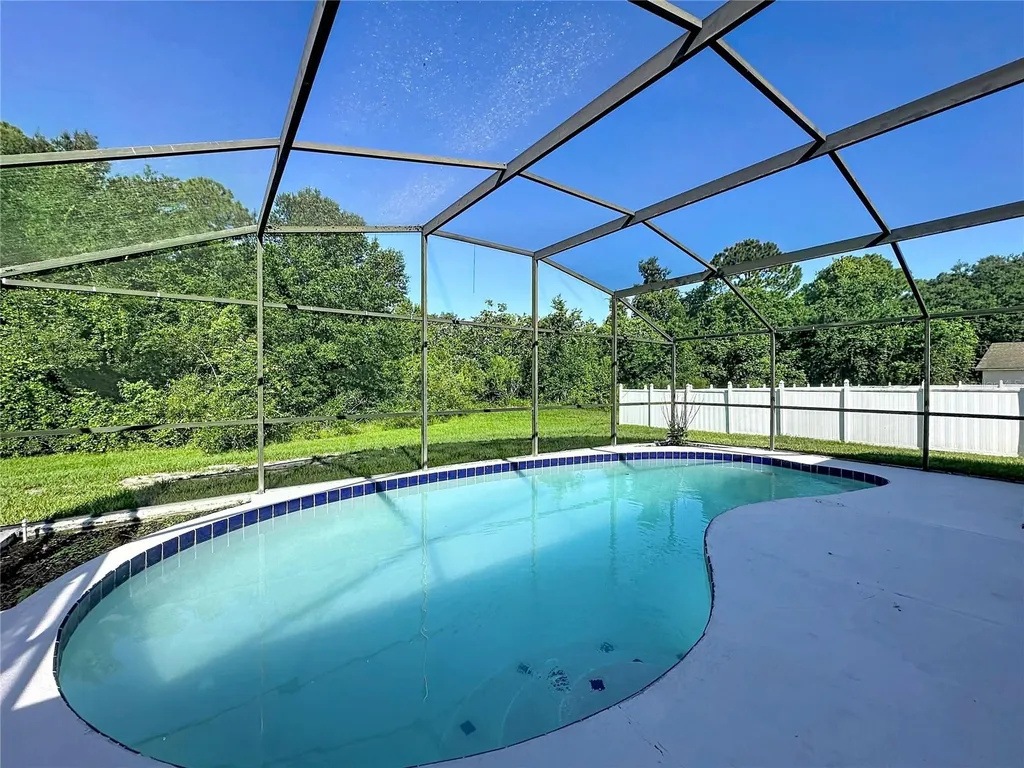 240 Sunrise Road Davenport FL 33837