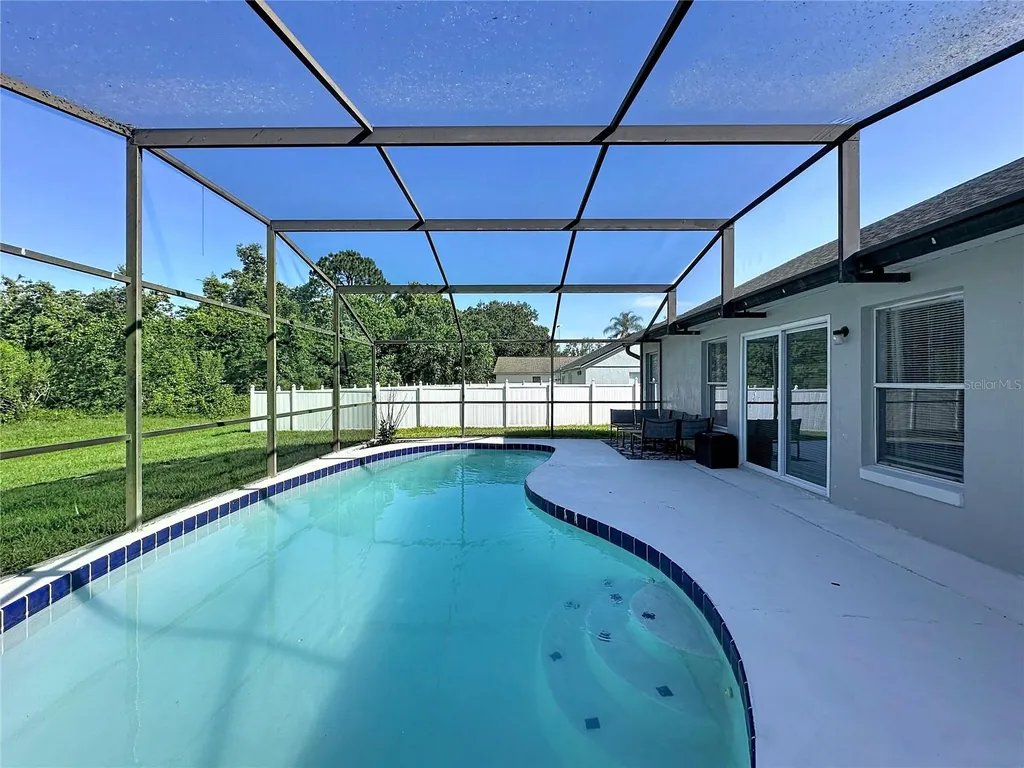 240 Sunrise Road Davenport FL 33837