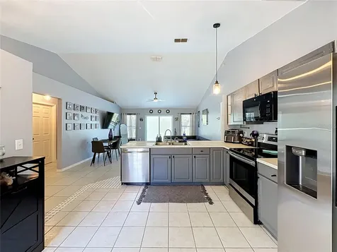 240 Sunrise Road Davenport FL 33837