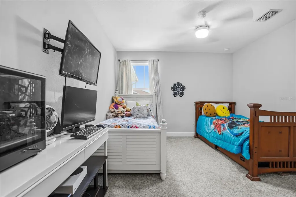 1309 Sunset Wind Loop Oldsmar FL 34677