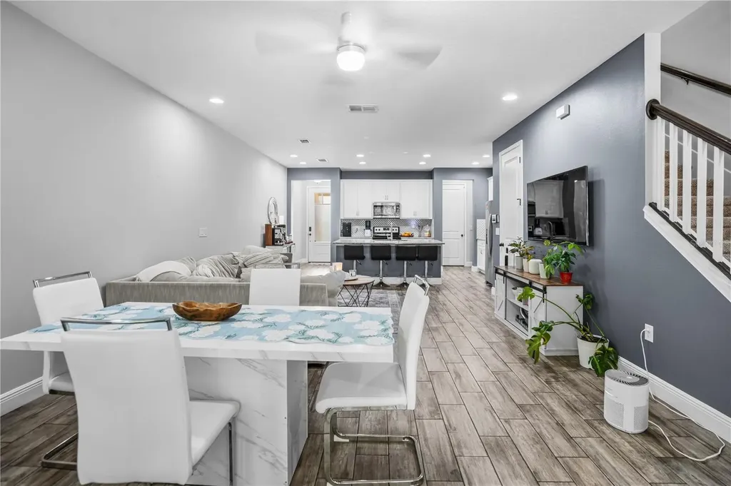 1309 Sunset Wind Loop Oldsmar FL 34677