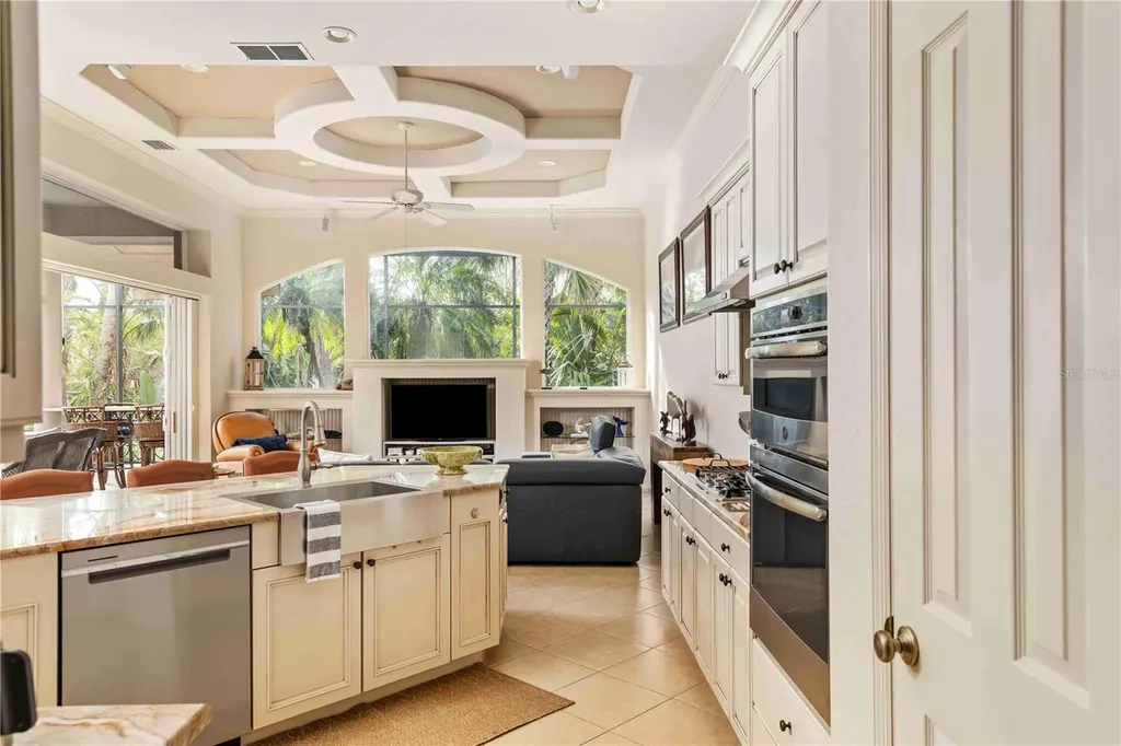 10006 Discovery Terrace Bradenton FL 34212