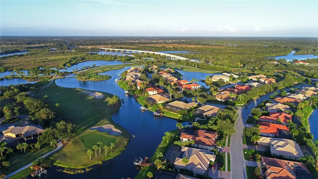 10006 Discovery Terrace Bradenton FL 34212