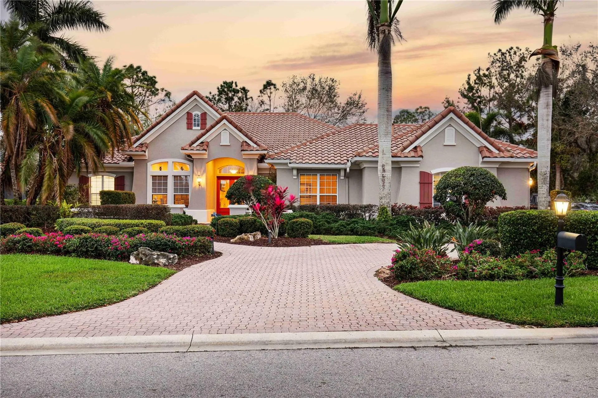 10006 Discovery Terrace Bradenton FL 34212