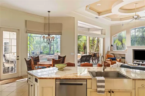 10006 Discovery Terrace Bradenton FL 34212