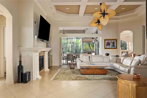 10006 Discovery Terrace Bradenton FL 34212