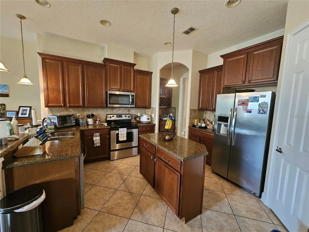 6178 Hedgesparrows Lane Sanford FL 32771