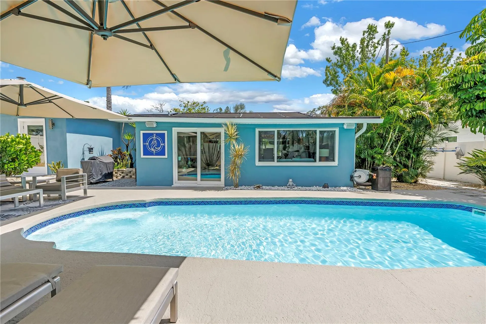 5237 23rd Avenue N St Petersburg FL 33710
