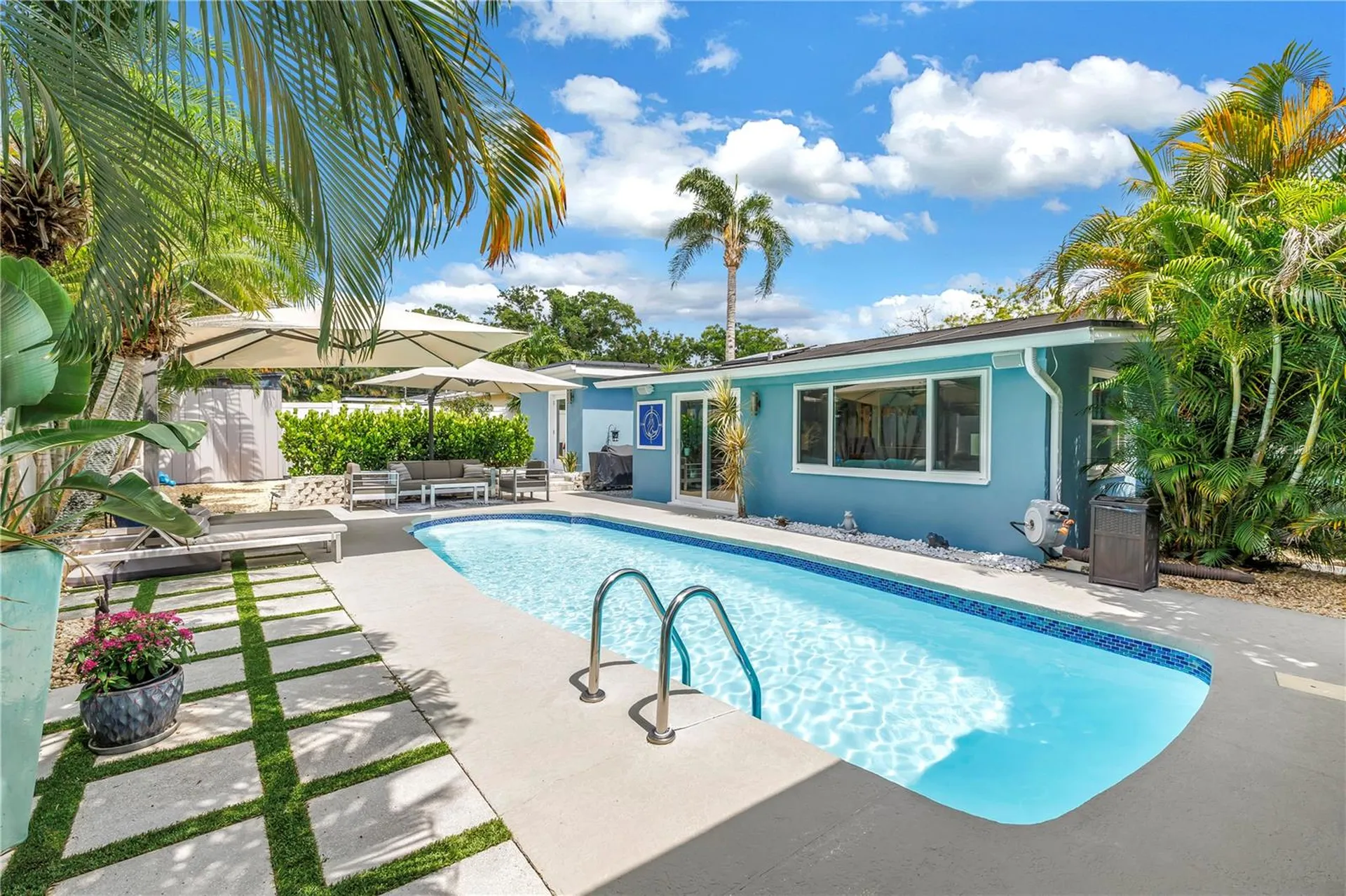 5237 23rd Avenue N St Petersburg FL 33710
