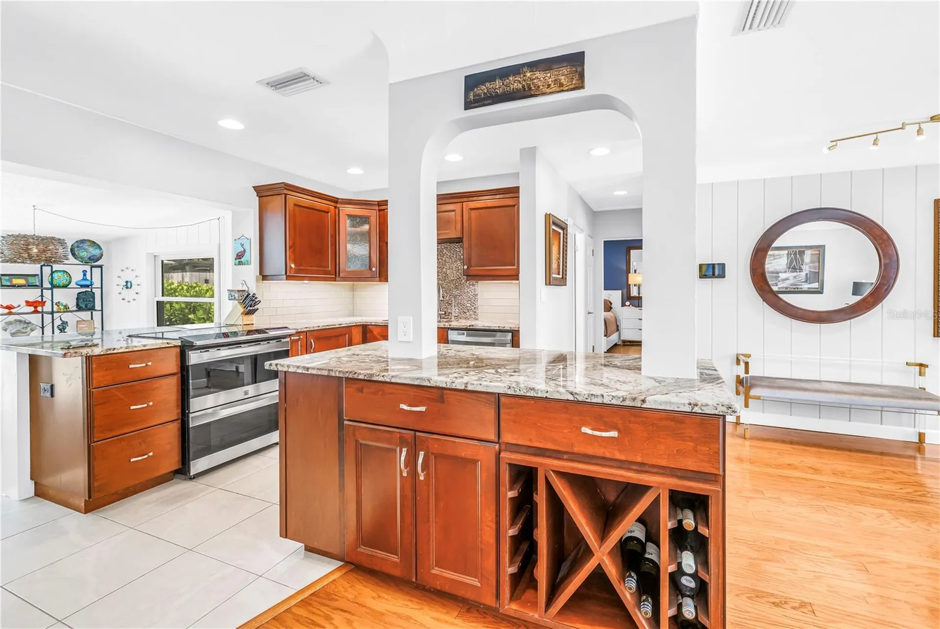 5237 23rd Avenue N St Petersburg FL 33710