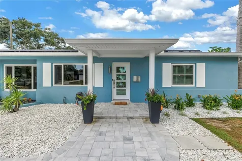 5237 23rd Avenue N St Petersburg FL 33710