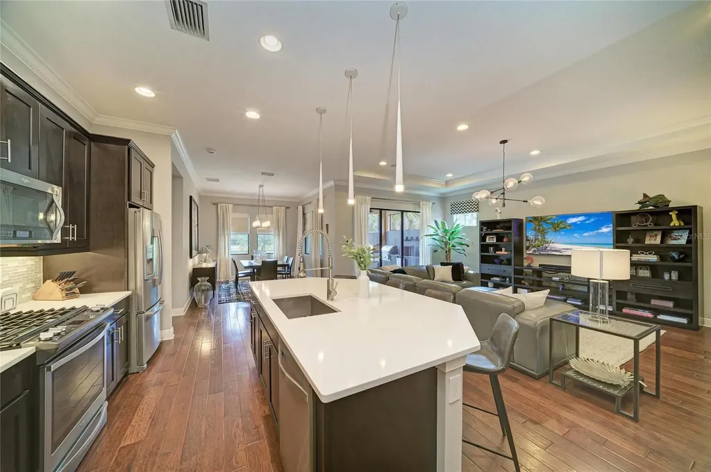 10121 Marbella Drive Bradenton FL 34211