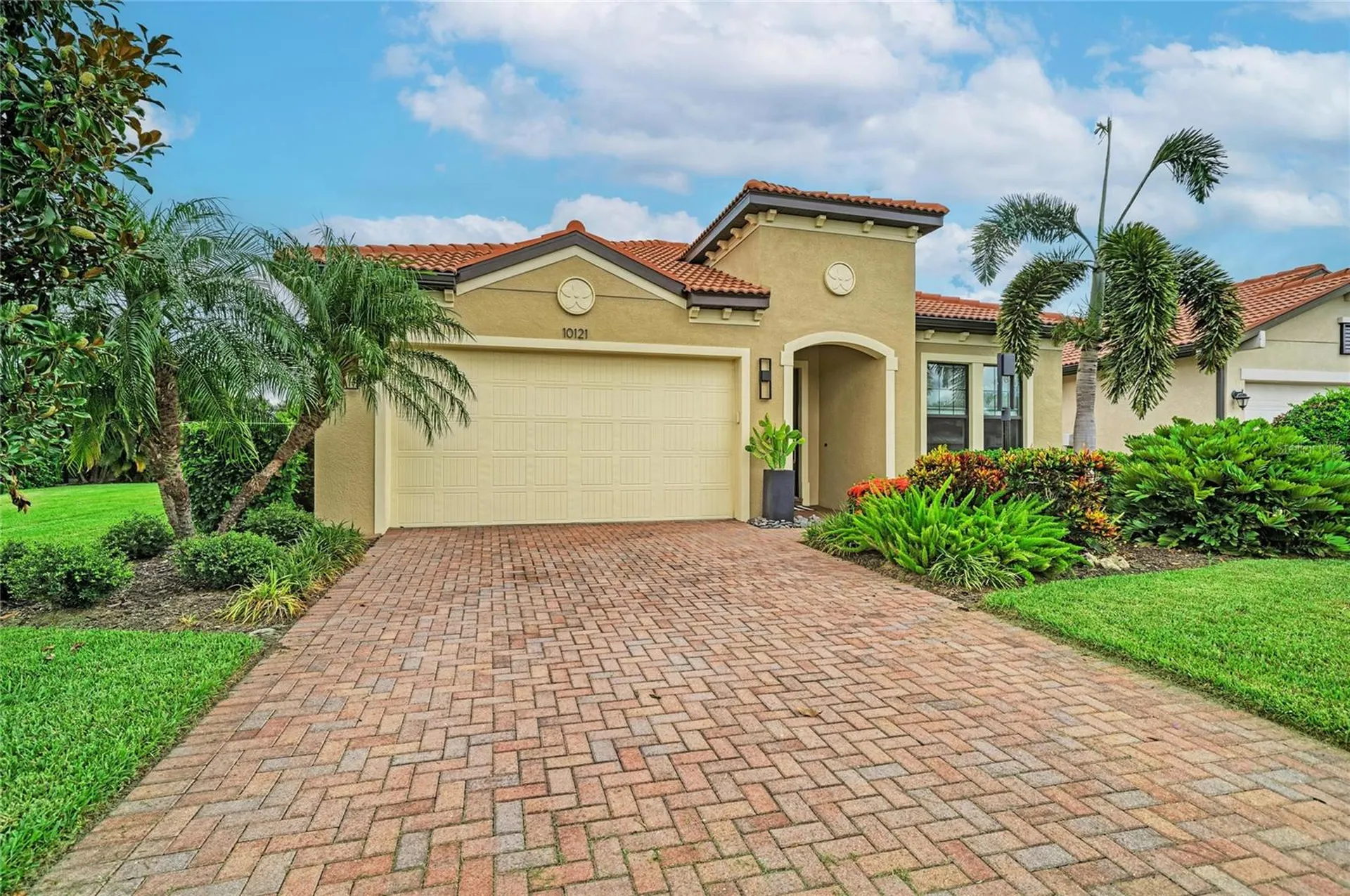 10121 Marbella Drive Bradenton FL 34211