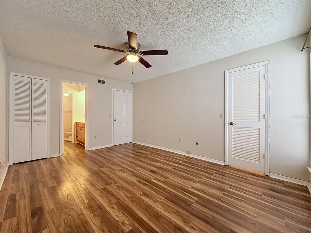 4817 Normandy Place Orlando FL 32811