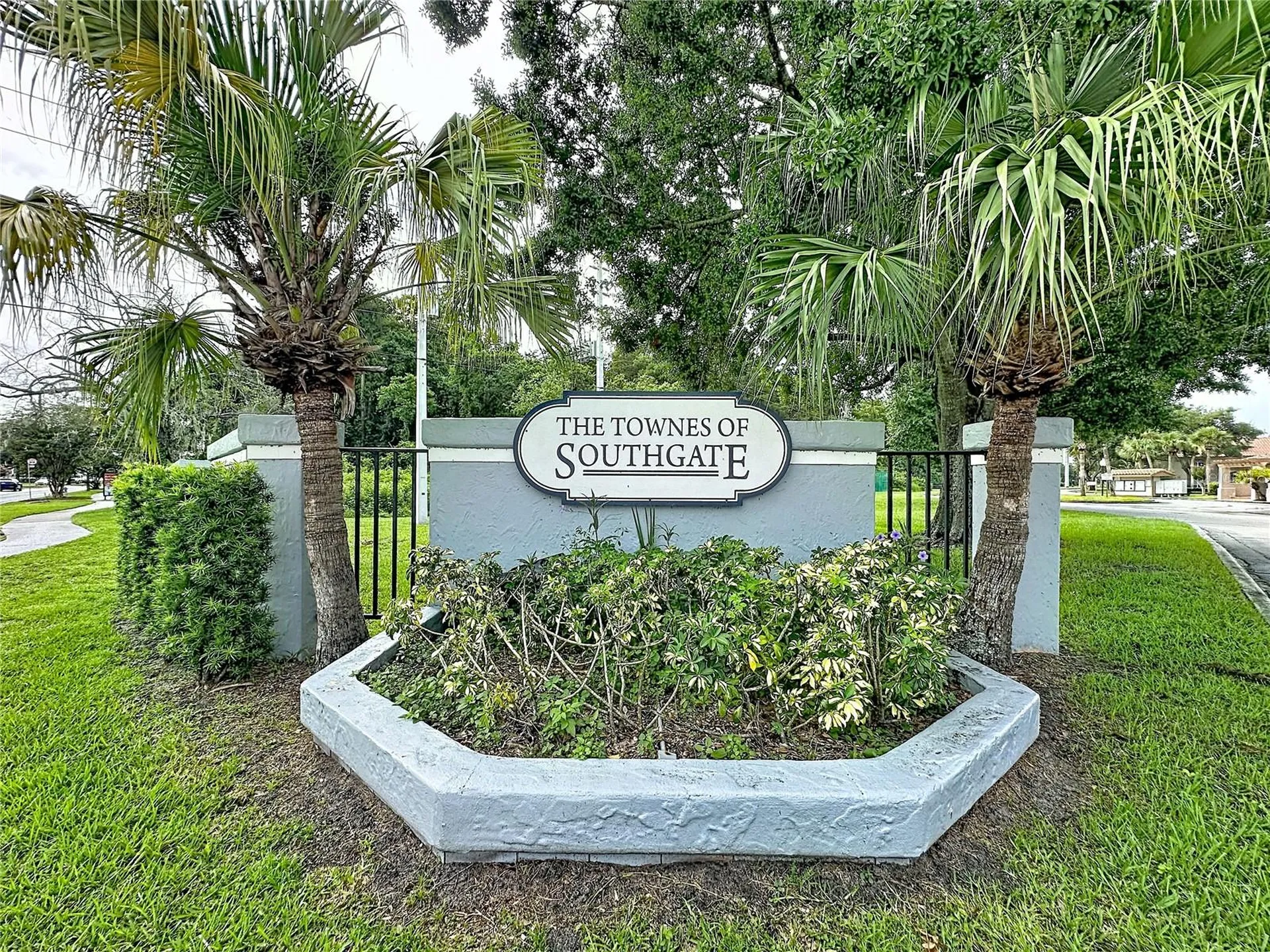 4817 Normandy Place Orlando FL 32811