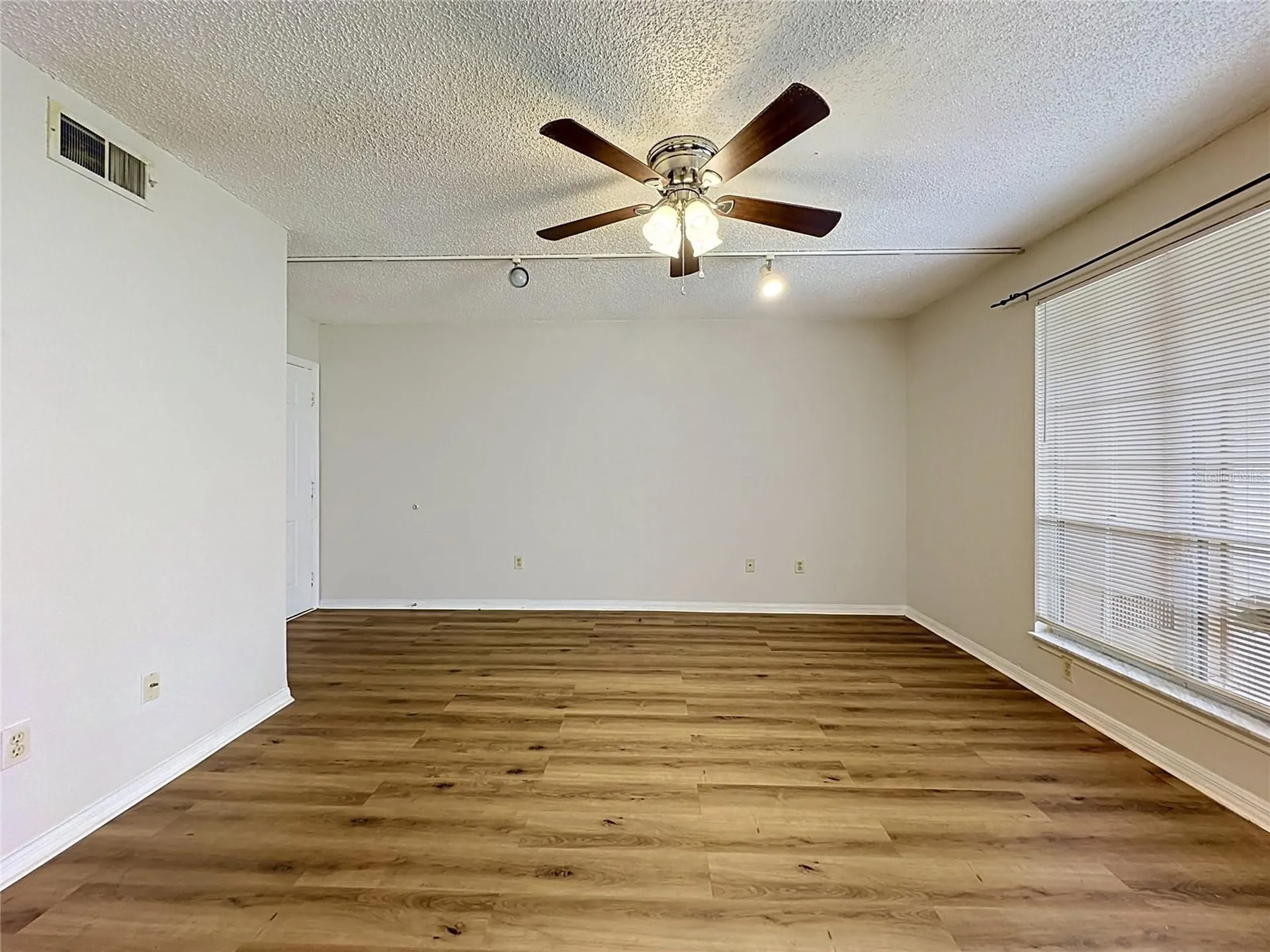 4817 Normandy Place Orlando FL 32811