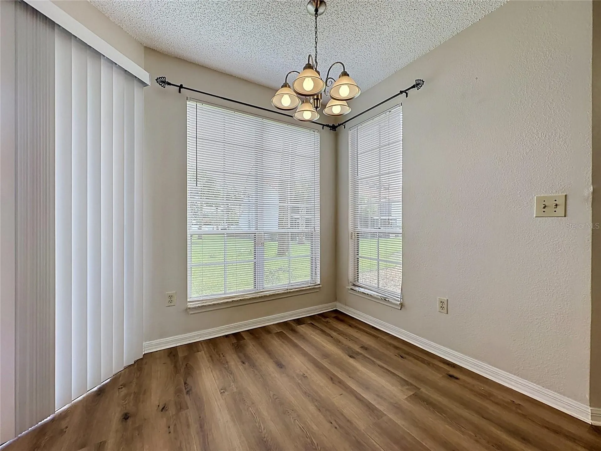 4817 Normandy Place Orlando FL 32811