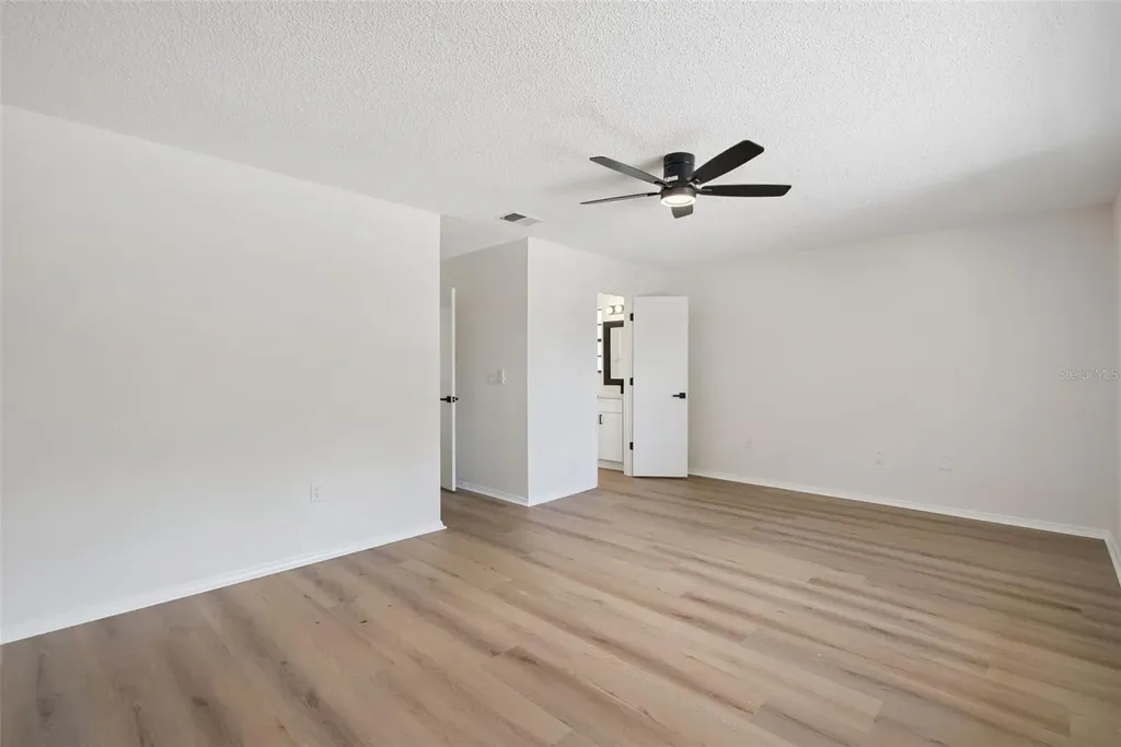 1866 Summit Chase Avenue Apopka FL 32703