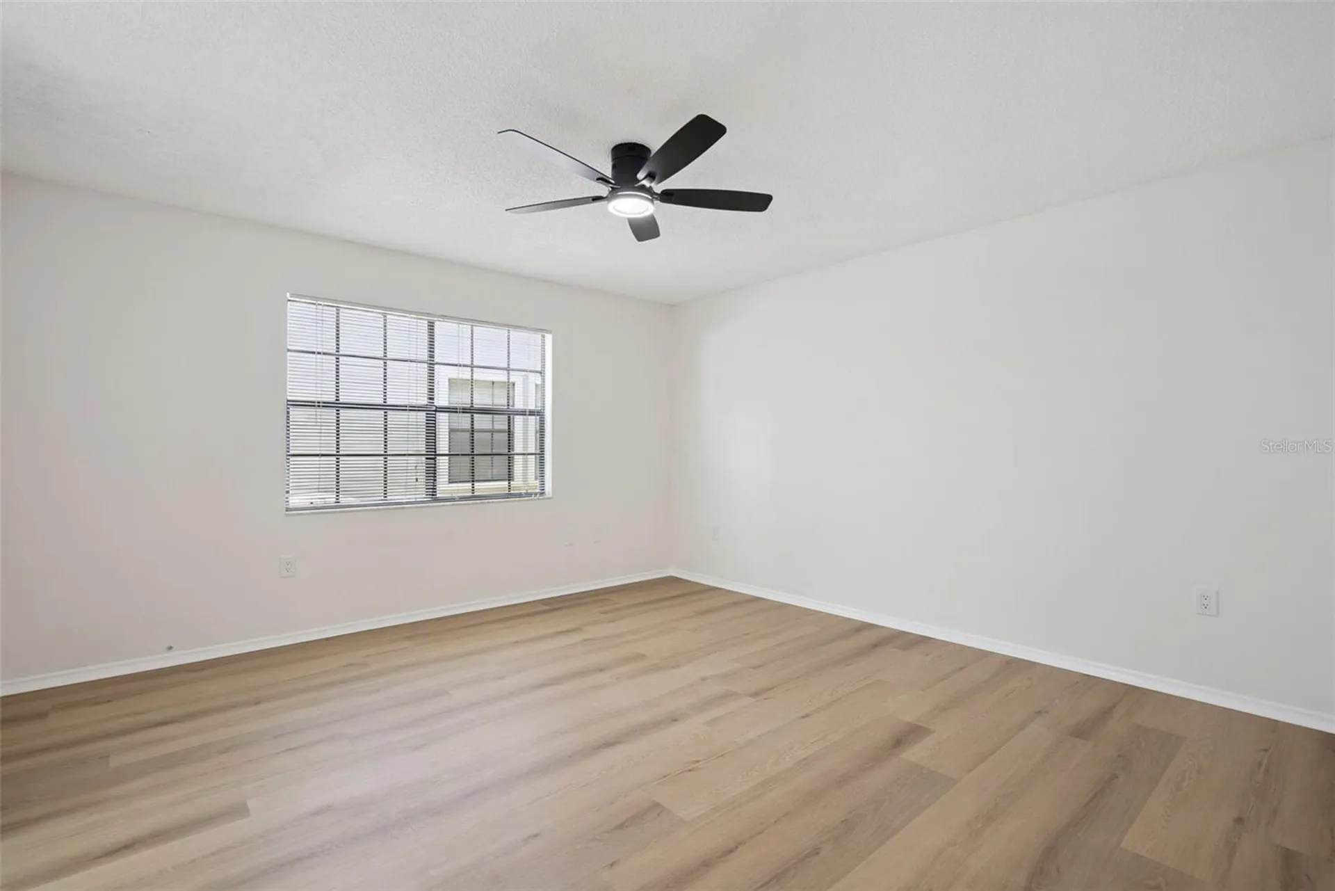 1866 Summit Chase Avenue Apopka FL 32703